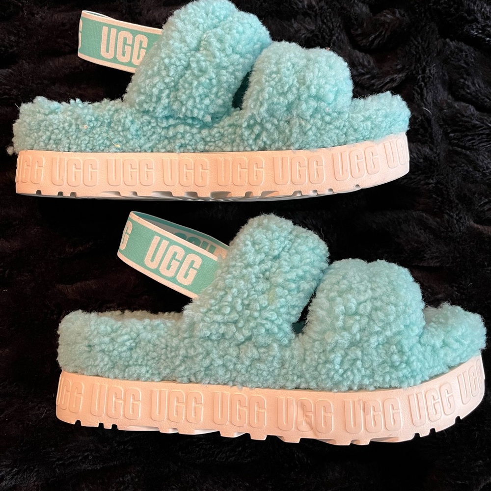 Ugg Fluffita Slippers